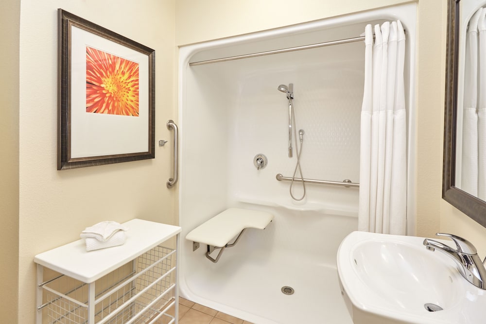 Staybridge Suites Davenport by IHG - photo 28