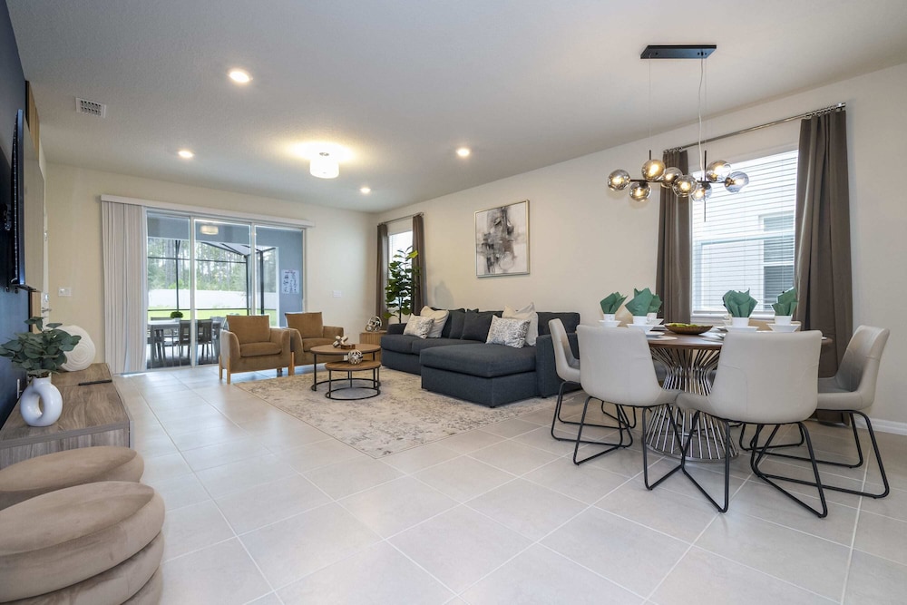 Gorgeous 6Bd W Pool Game Room At Windsor Island 4450 - photo 32