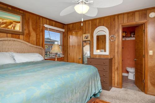 A Pirate's Paradise by Oak Island Accommodations - photo 9