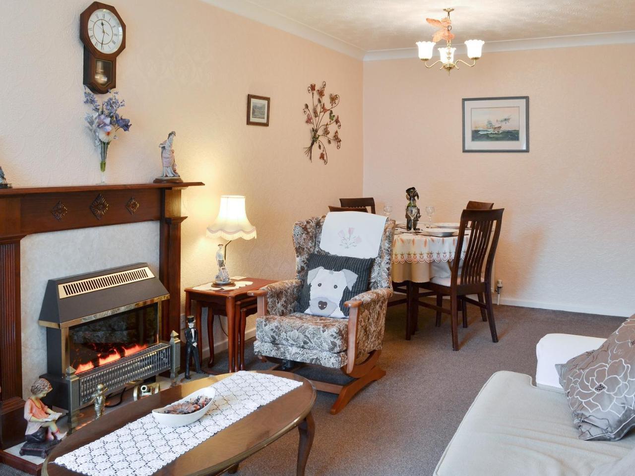 Cosy Corner — Bridlington — photo 3