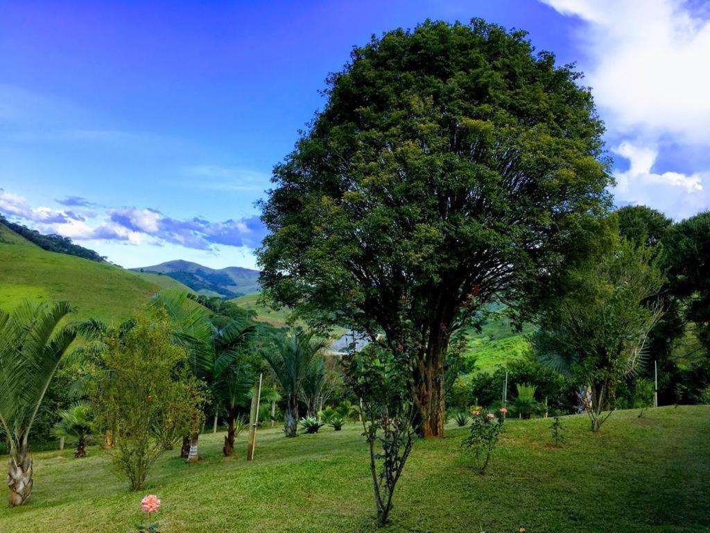Casa Sitio Na Serra Em Bom Jardim Rj — 4-Star Luxury Hotel in Petropolis, Brasil