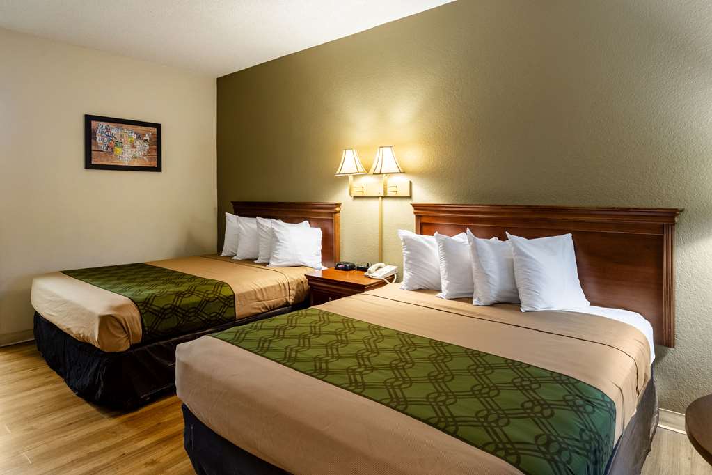 Econo Lodge Lake City North - photo 19