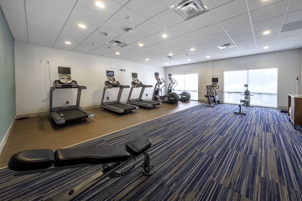 Holiday Inn Express & Suites Staunton by IHG - photo 19