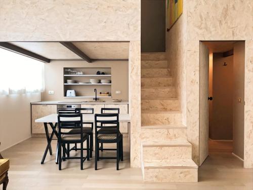 Design & Comfort Apartment in NoLo Milano M1 Metro — 4-Star Luxury Hotel in Milan, Italy