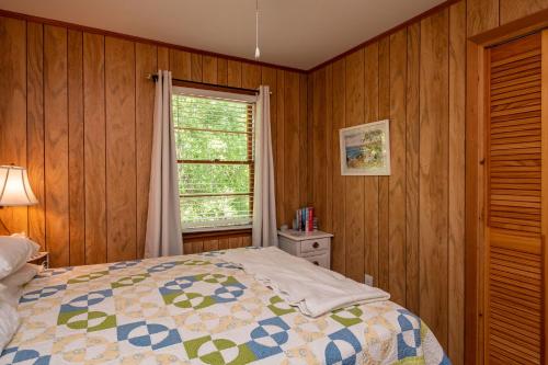 Beaching & Griping by Oak Island Accommodations - photo 21