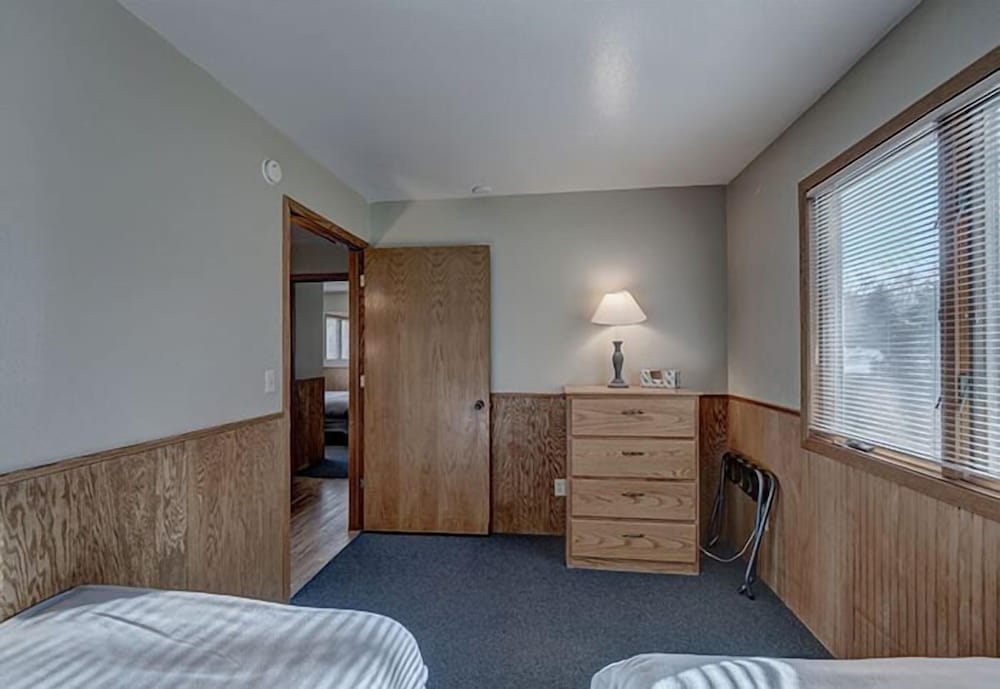Canyon Lake Resort - photo 16