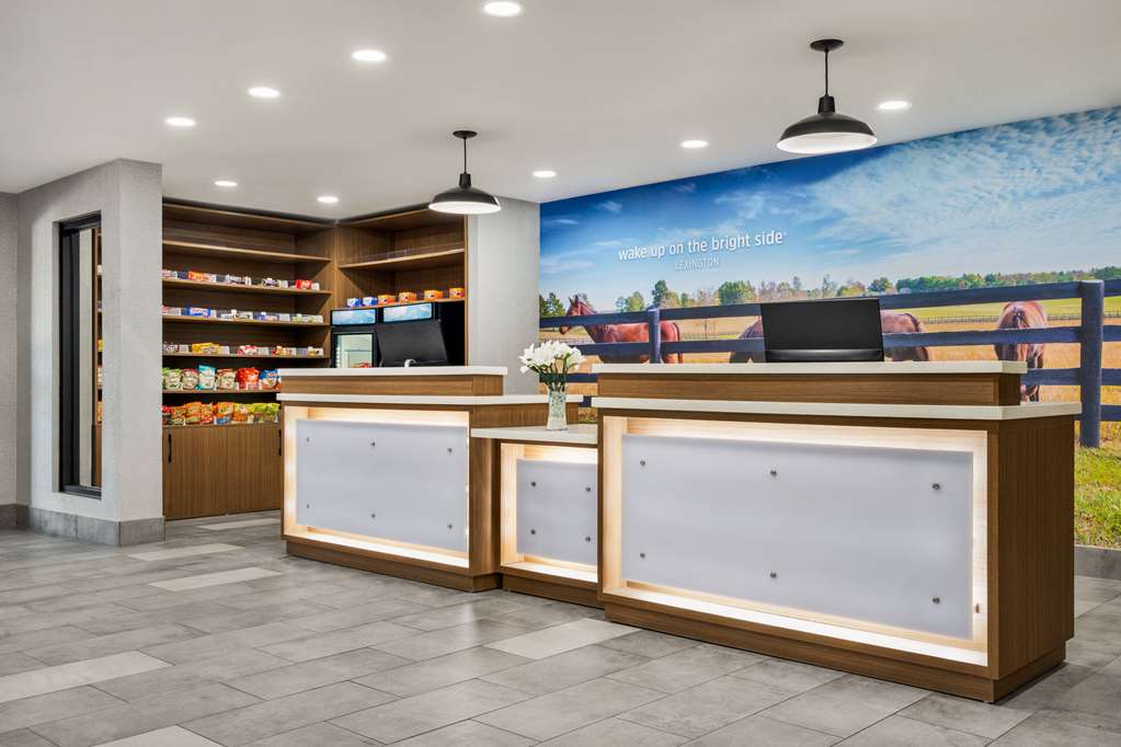 La Quinta Inn Lexington Horse Park - photo 10