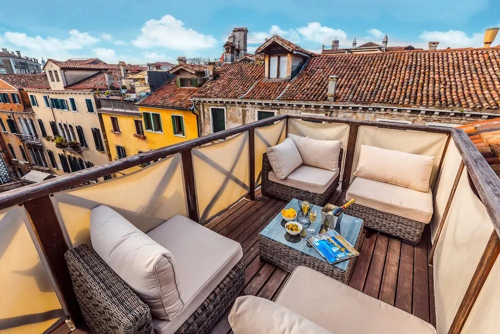 Ca' Del Teatro Terrace in San Marco District — 4-Star Luxury Hotel in Venice, Italy