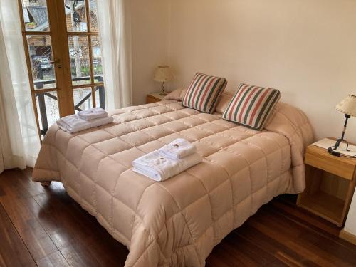 Casa Roble AndarLibre — 4-Star Luxury Hotel in San Martin De Los Andes, Argentina