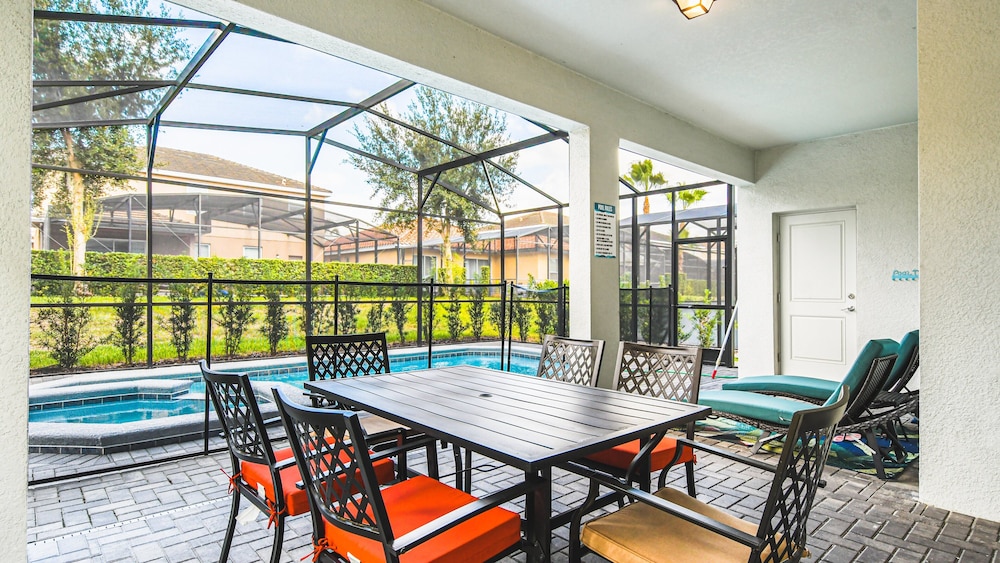 7BR Solterra Resort Newly Renovated Home w Pool - photo 41