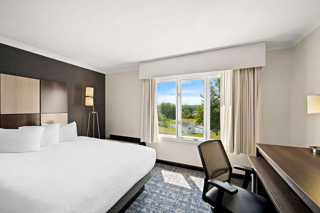 Best Western Freeport Inn - photo 28