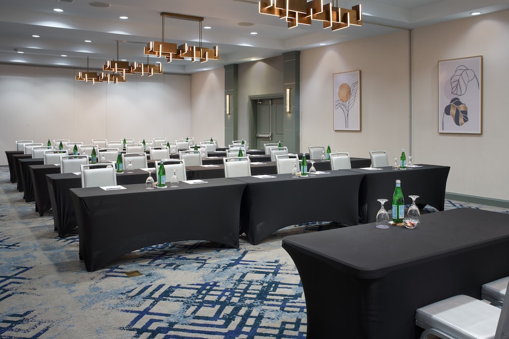 DoubleTree by Hilton Houston Westchase - photo 47