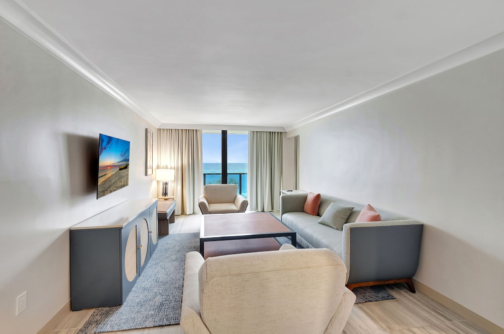 Tideline Palm Beach Ocean Resort and Spa - photo 11