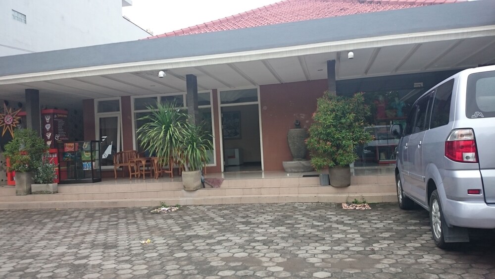 Hotel Catur Warga in Mataram, Indonesia