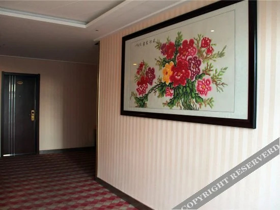 Milan Holiday Hotel — hotel in Gaoyou