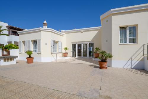 Casa Maesa — San Bartolome — photo 2