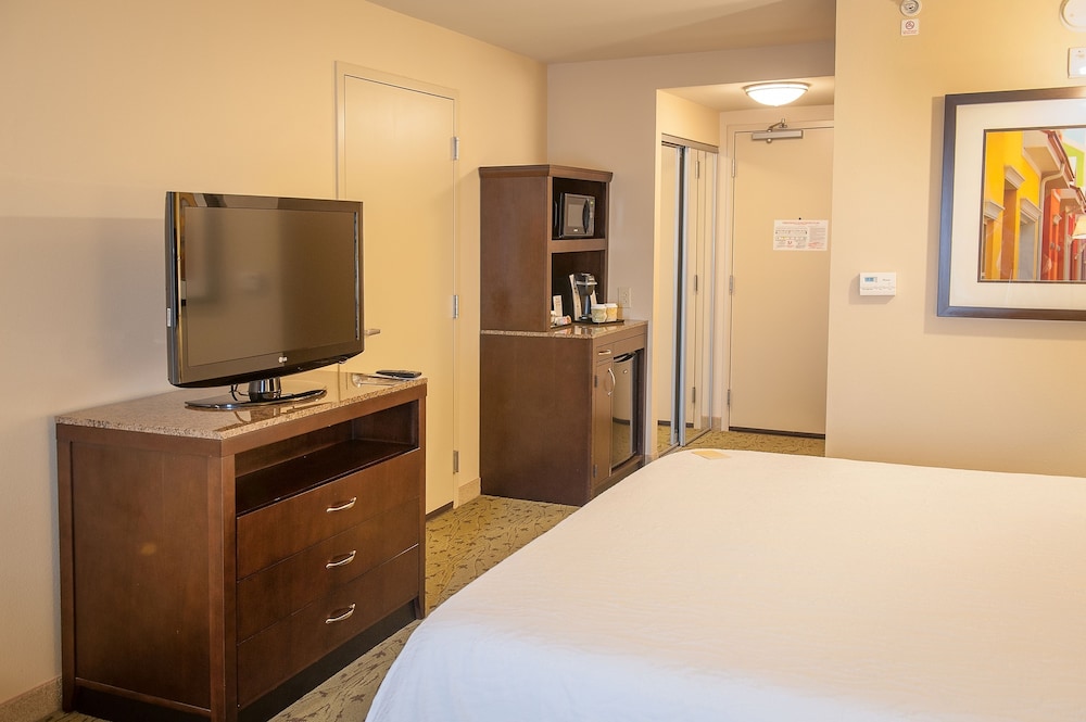 Hilton Garden Inn Pensacola Airport Medical Center - photo 8
