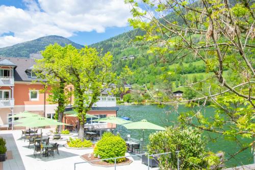 Seeappartement Seerose — 4-Star Luxury Hotel in Feld Am See, Austria
