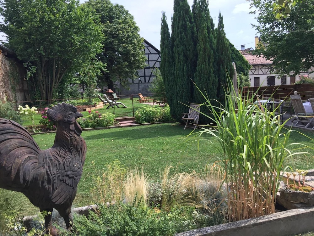 Auberge Saint Laurent — 4-Star Luxury Hotel in Sierentz, France