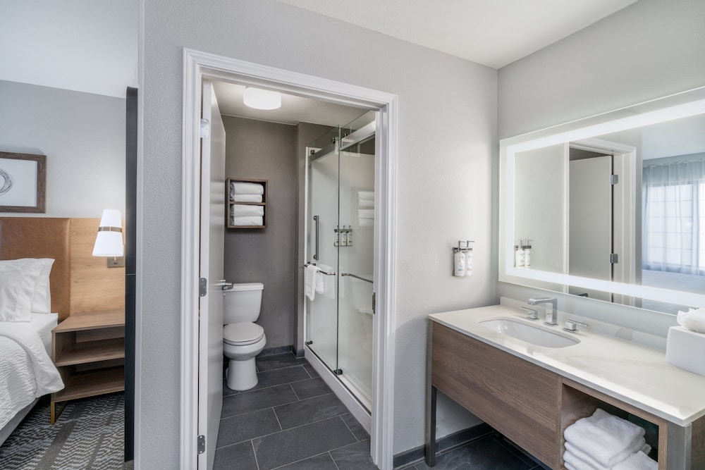 Staybridge Suites Denver Cherry Creek by IHG - photo 32