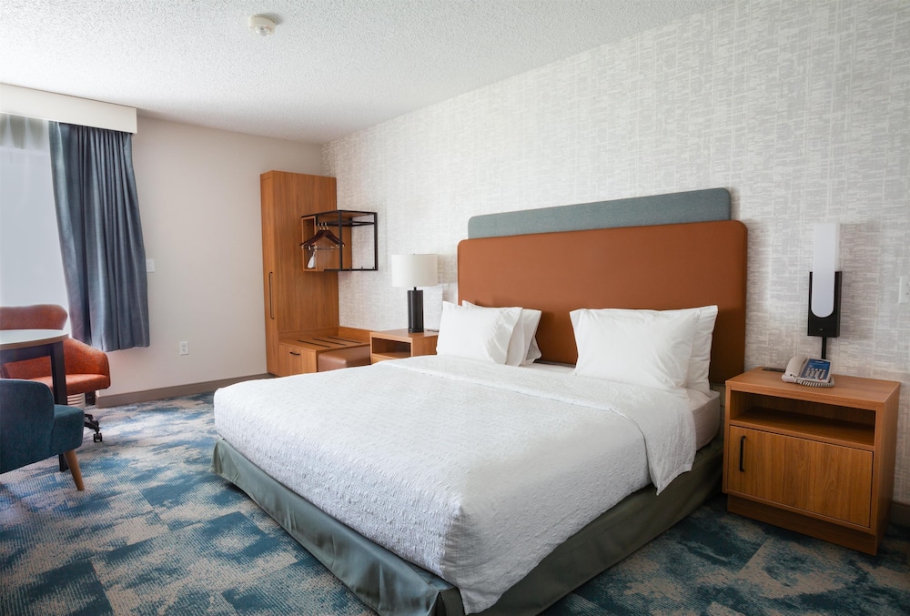 Hampton Inn Salt Lake City North - photo 18