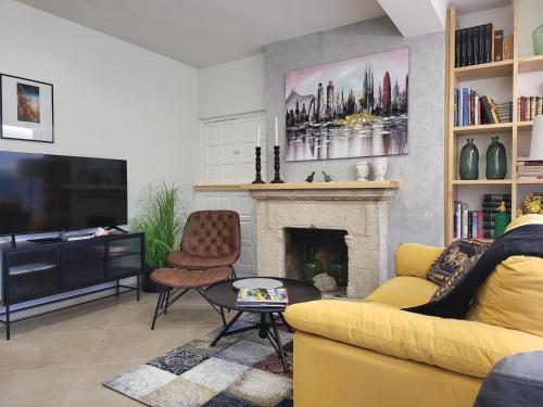 Apartaments Font del Cirerer — hotel in Sant Hilari Sacalm