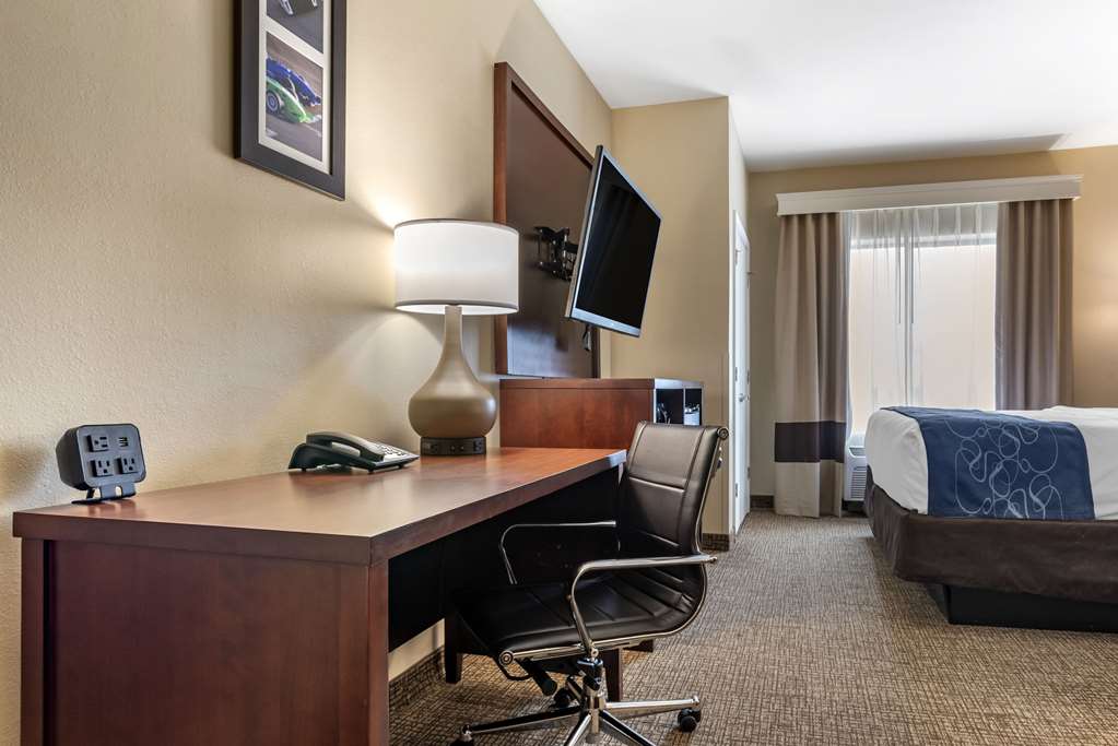 Comfort Suites Pell CIty near Logan Martin Lake - photo 17