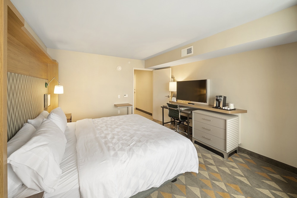 Holiday Inn & Suites Decatur Forsyth by IHG - photo 19