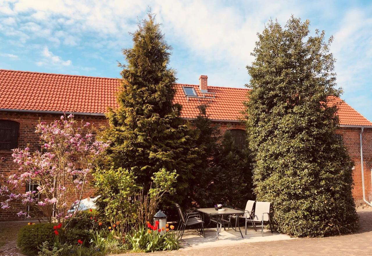 Ferienwohnung Steckelsdorf — 4-Star Luxury Hotel in Rathenow, Germany