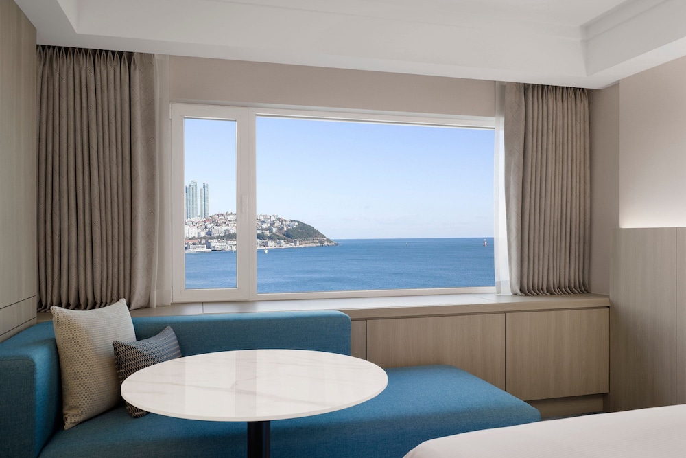The Westin Josun Busan — Busan — photo 5