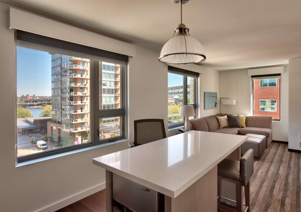 Hyatt House Portland Downtown - photo 12