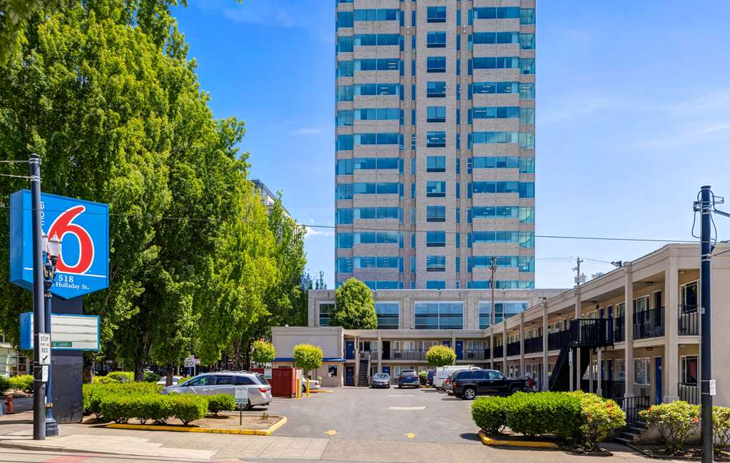 Motel6 Portland OR Downtown - photo 2