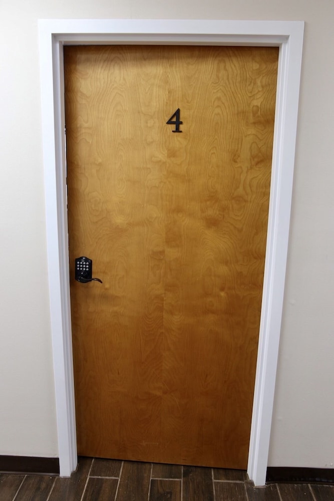 Pine Mountain Inn - photo 12