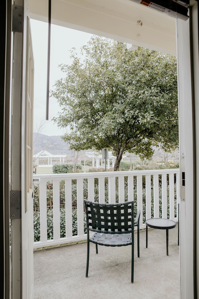 Geyserville Inn - photo 37