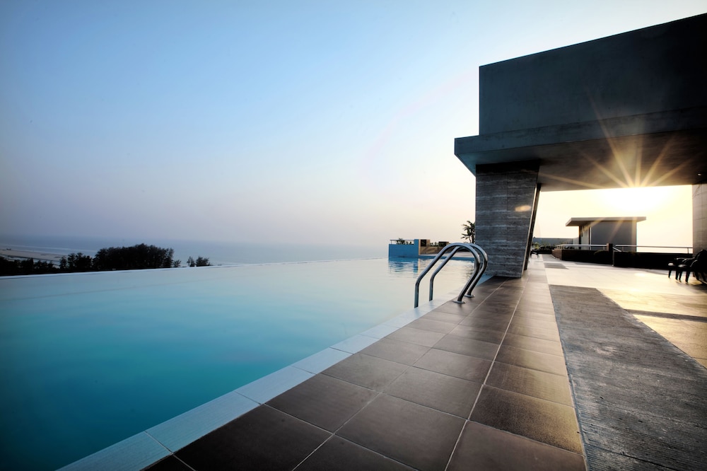 Neeshorgo Hotel And Resort Ltd — 4-Star Luxury Hotel in Cox's Bazar, Bangladesh
