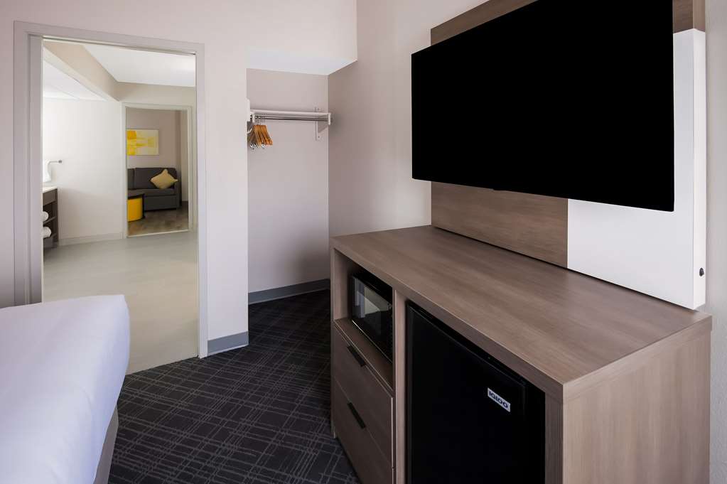 Comfort Inn & Suites Fishers Indianapolis - photo 33