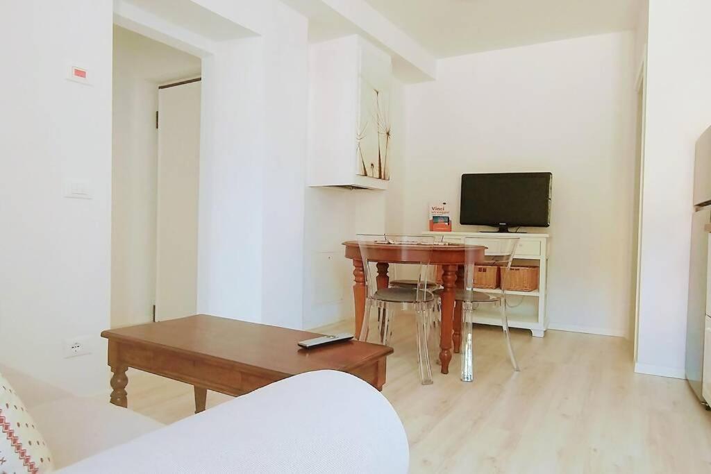 Castagna Matta Appartamento. Posto Bici. Wi Fi. in Rovereto, Italy