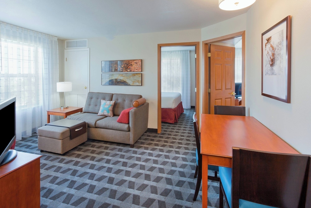 TownePlace Suites by Marriott Minneapolis West StLouis Park - photo 8