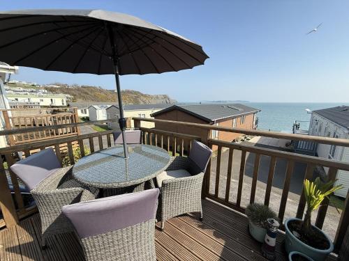 Lydstep Beach Village 291 Caldey View in Pembroke, United Kingdom