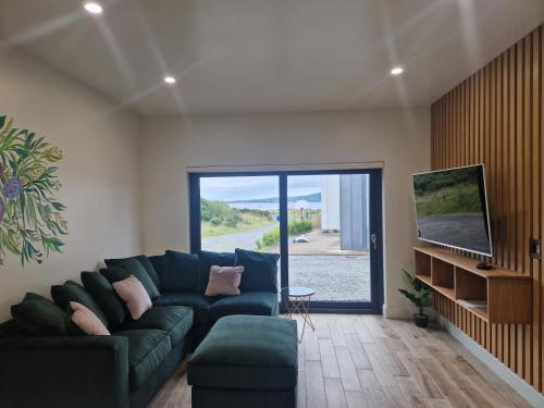 Sea View Studio — 4-Star Luxury Hotel in Buncrana, Republic of Ireland