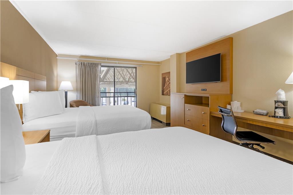 Best Western Royal Plaza Hotel & Trade Center - photo 14