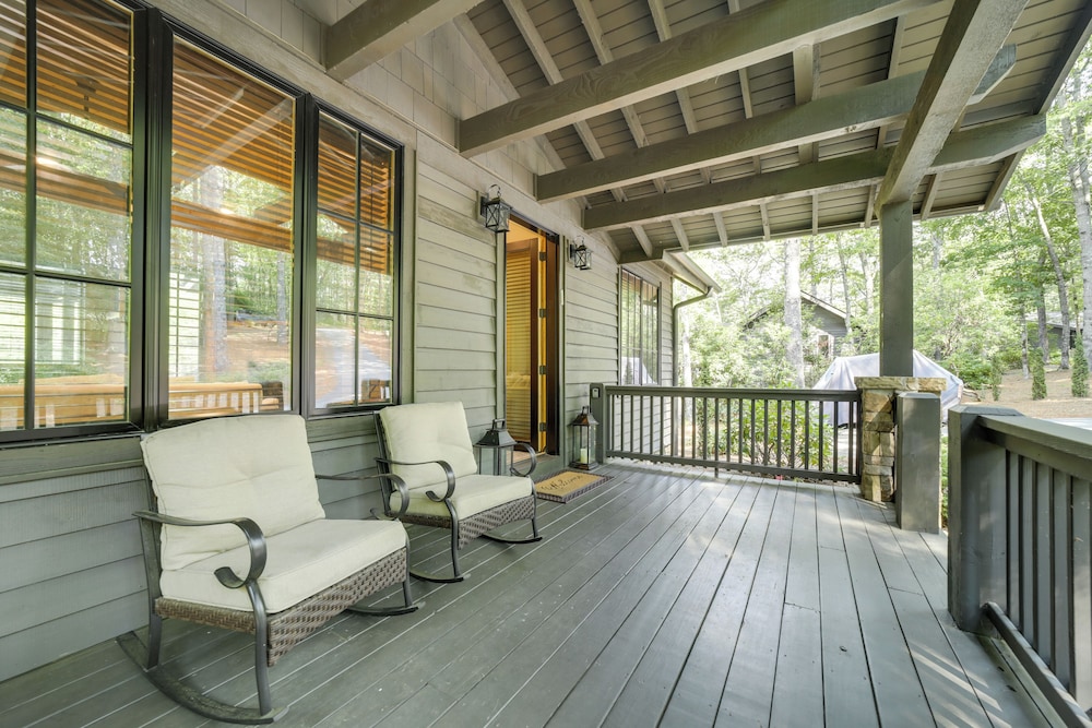 Grill Water Views: Chinquapin Resort Home - photo 14