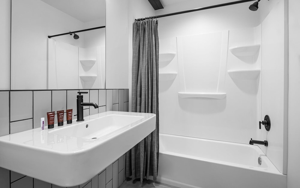 Bposhtels SLC - photo 16