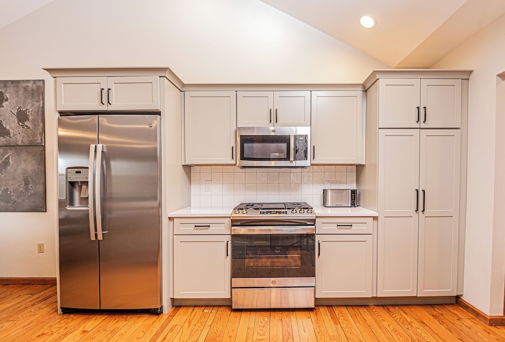 Powder N Wakes in Mchenry, United States