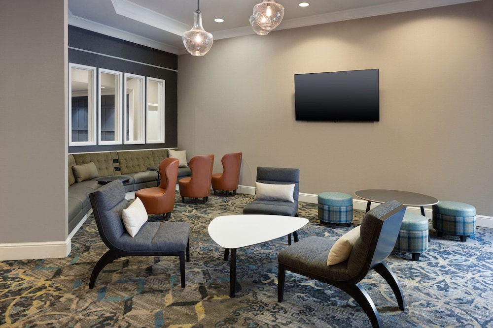 Residence Inn by Marriott Savannah Downtown Historic Distric - photo 4