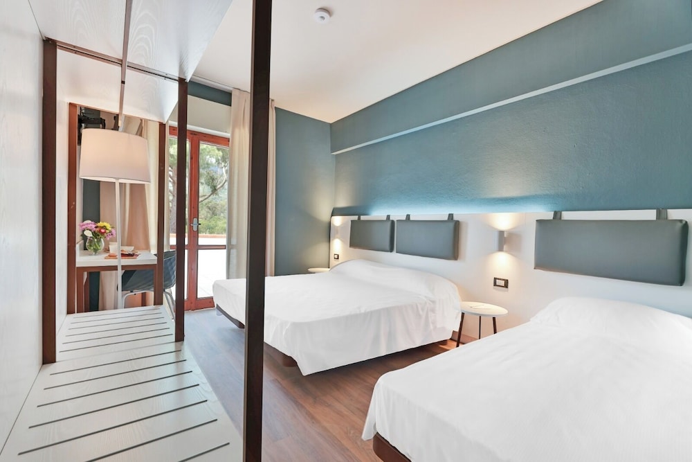 Elba Vibe Smart Hotel in Marina Di Campo, Italy