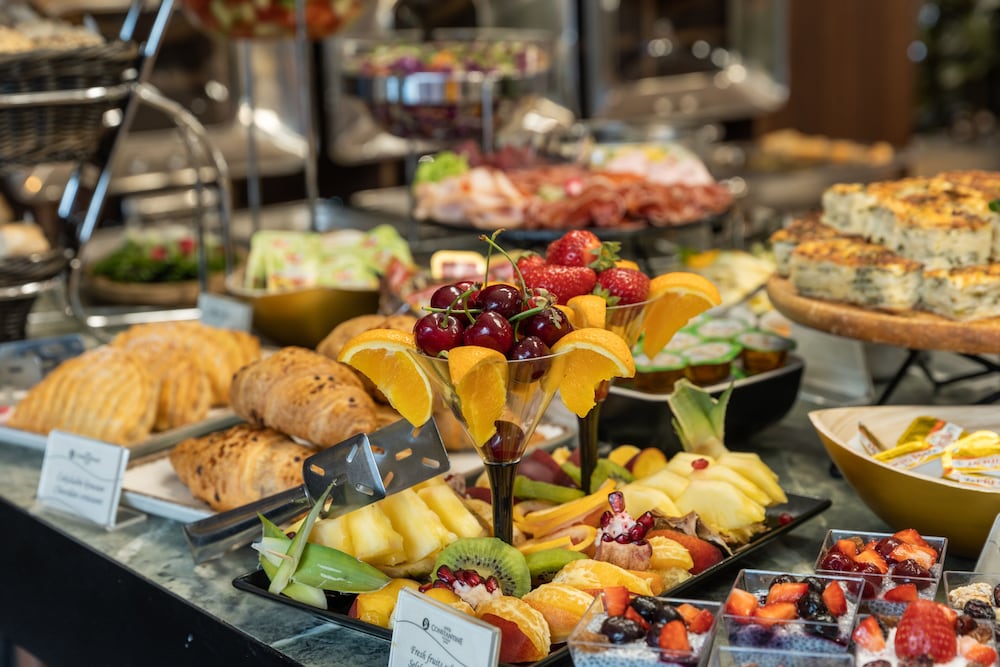 מזון ומשקאות