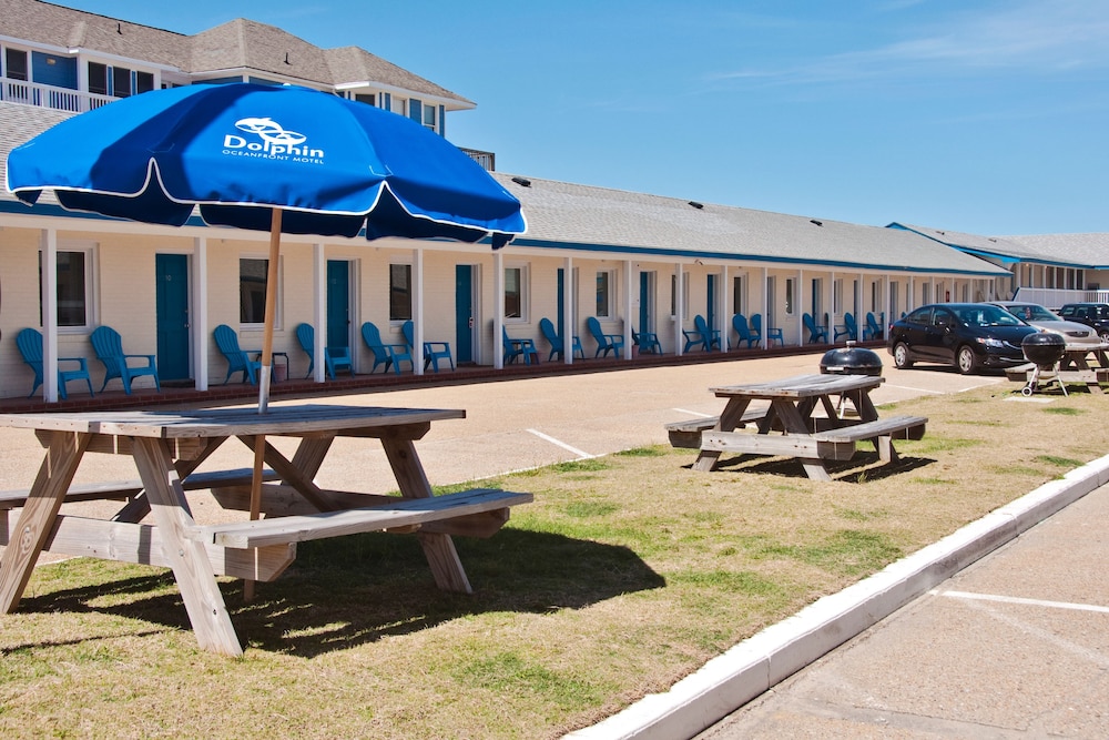 Dolphin Oceanfront Motel - photo 52