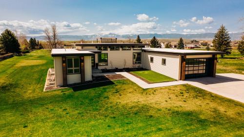 Contemporary Wyoming Luxury — Sheridan