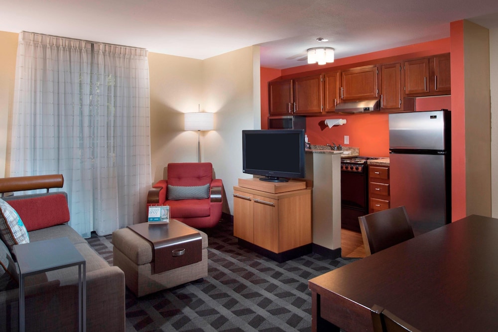TownePlace Suites by Marriott Atlanta Alpharetta - photo 11